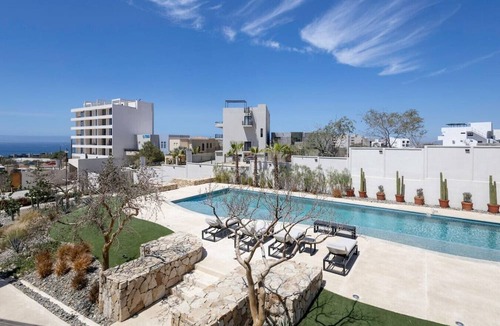 Los Cabos House | New & Elegant 4Bedroom House, Steps from the Beach