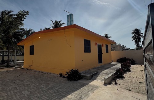 Chelem House | Tranquila casa para descansar en familia o disfrutar con amigos.
