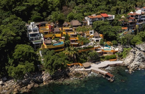 South Shore Hotel Area House | Luxurious estate for 34 guests in Puerto Vallarta