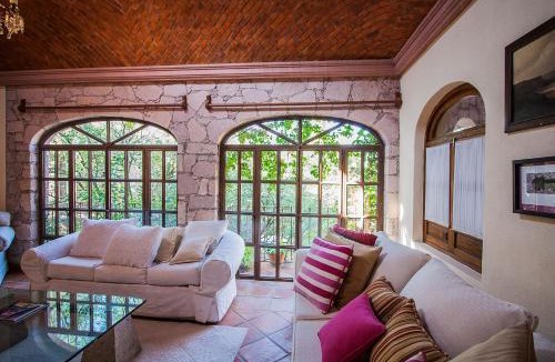 Arcos de San Miguel Bed & Breakfast | Casa Cantera
