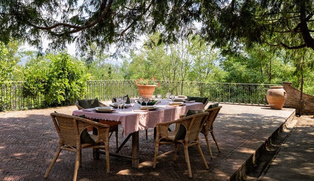 Villa Emma in the heart of Tuscany, near Rufina