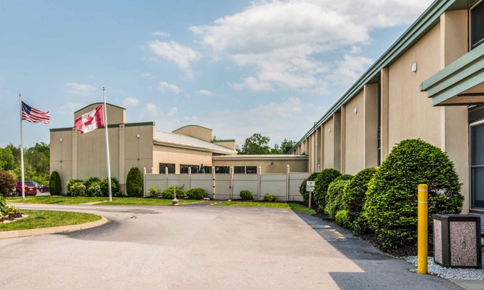 Bangor Hotel | Quality Inn Bangor Airport